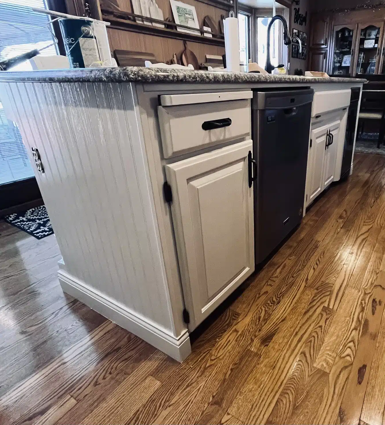 white kitchen cabinets painted by Scharff Painting in Omaha home